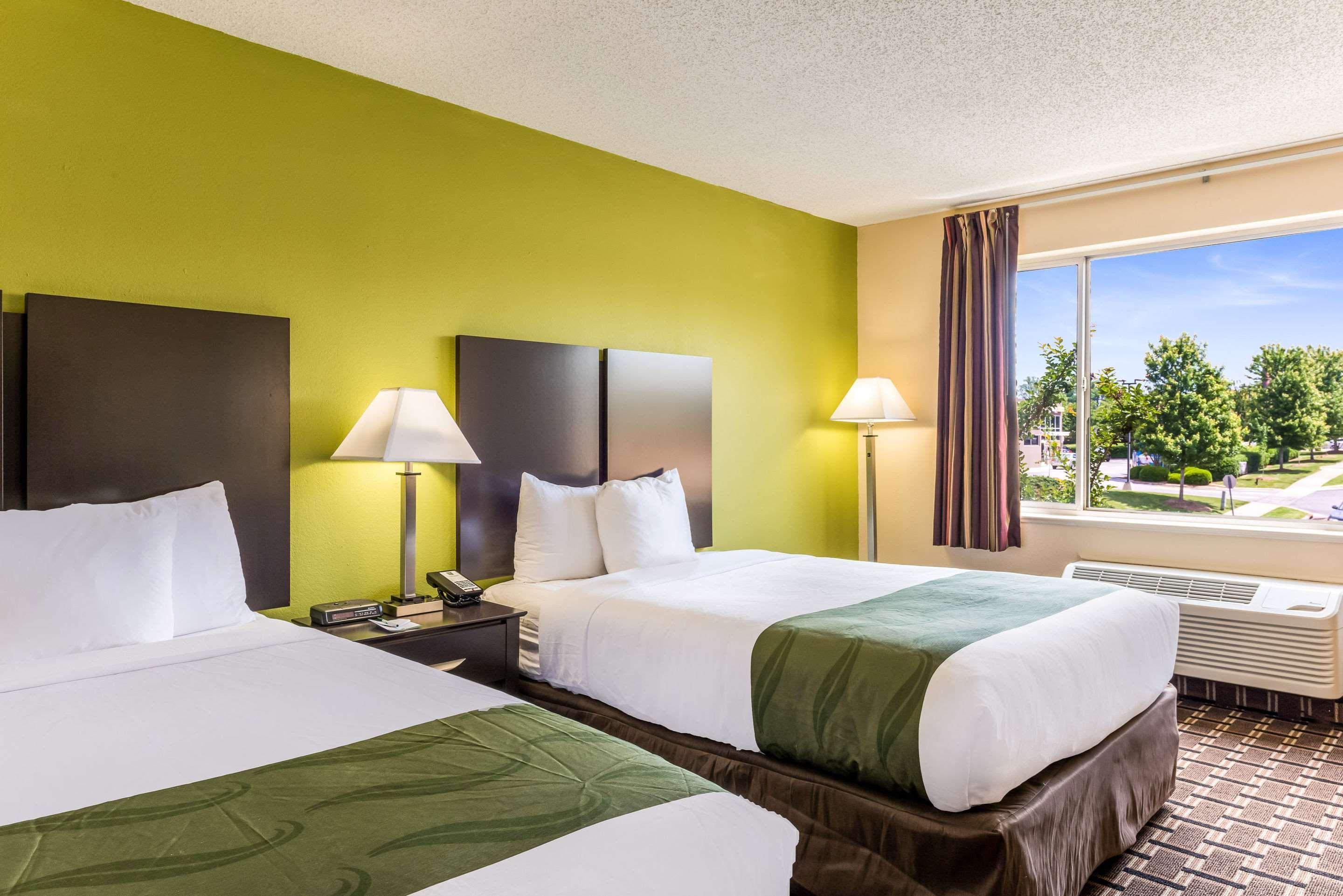 Quality Inn Huntersville near Lake Norman Eksteriør bilde