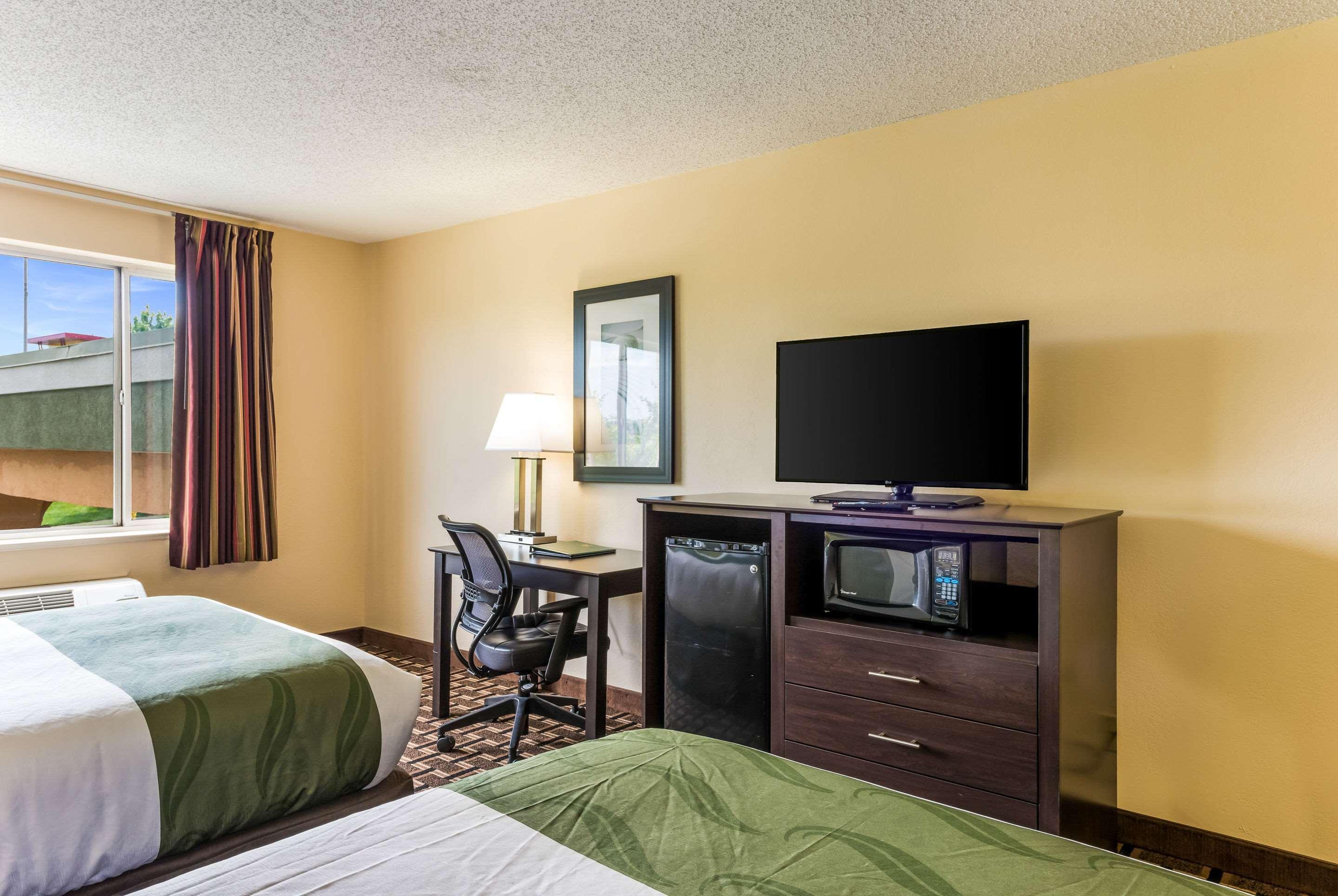 Quality Inn Huntersville near Lake Norman Eksteriør bilde