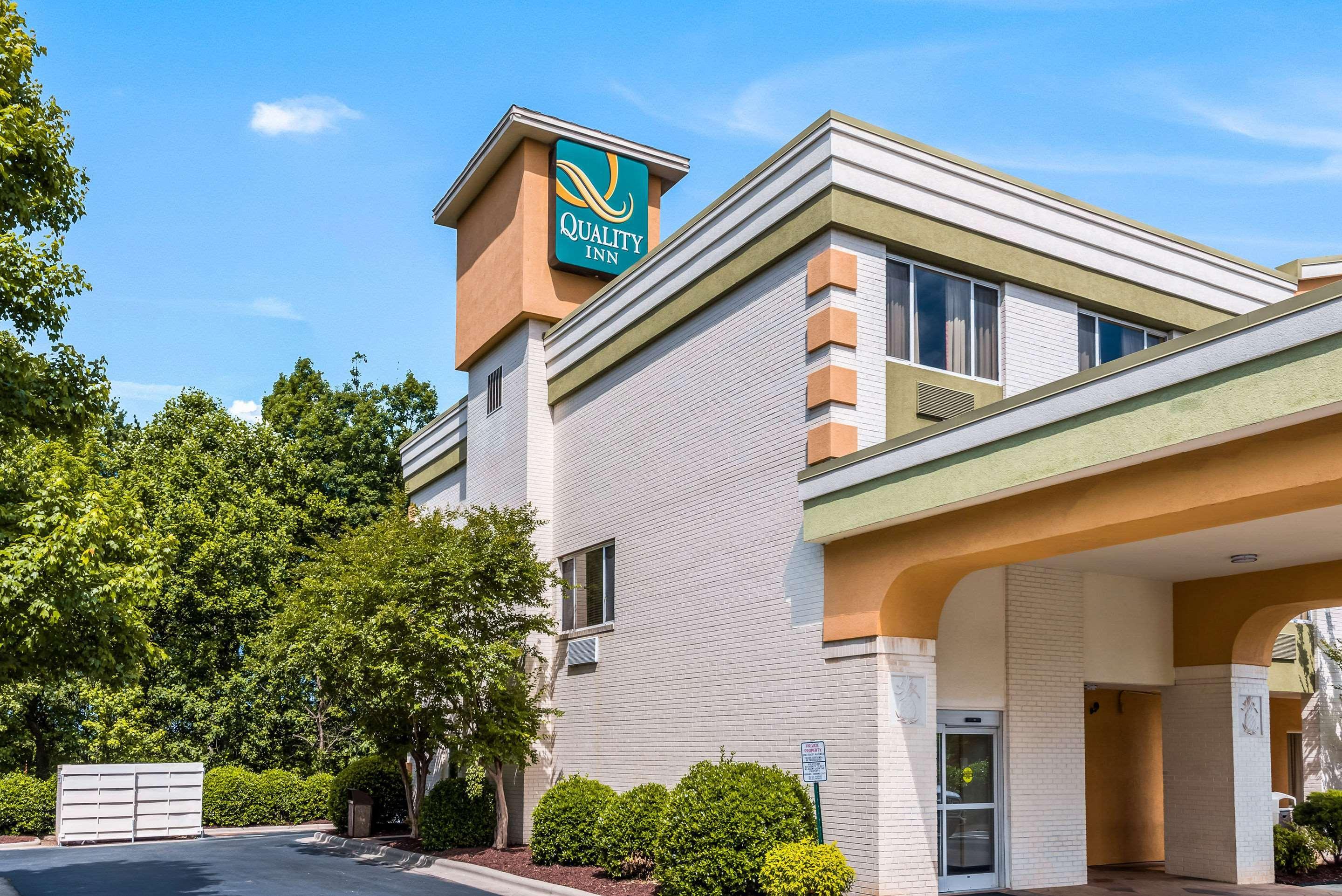Quality Inn Huntersville near Lake Norman Eksteriør bilde